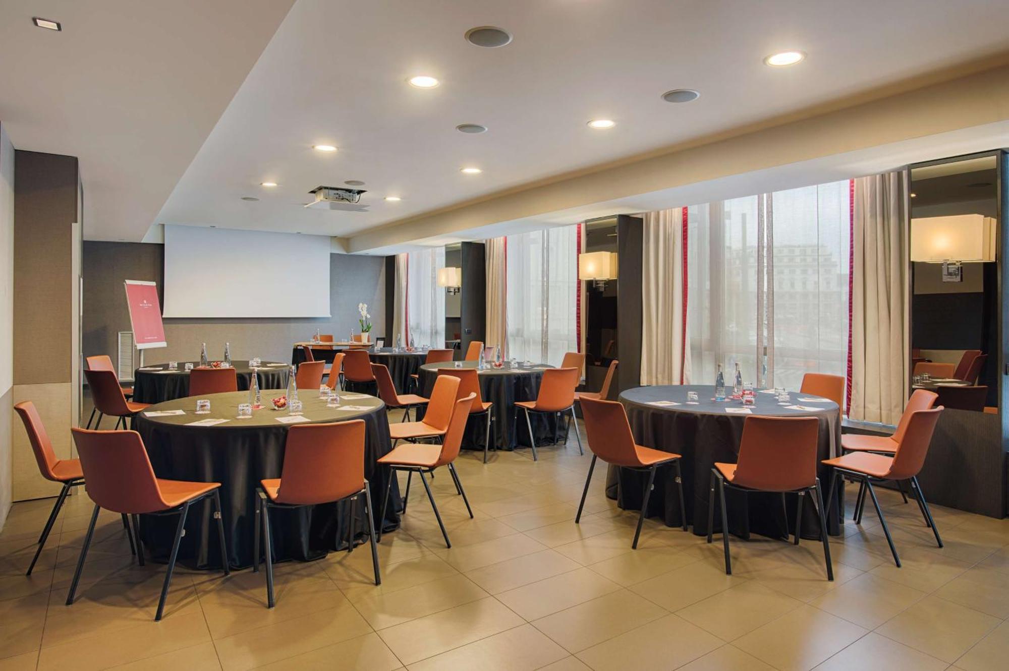 فندق إن إتش كوليكشن ميلانو بريزيدنت المظهر الخارجي الصورة Meeting room